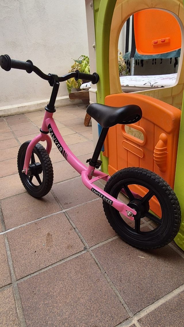 Bicicleta sin pedales Sawyer ultraligera