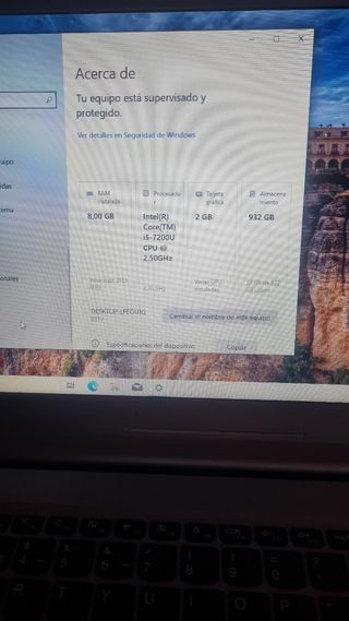 Portátil Lenovo Plata i5 8generacion i su cargador