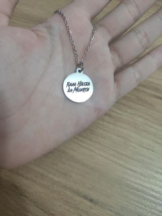Collar plateado anuel