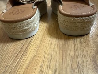 Sandalias Popa beige talla 36