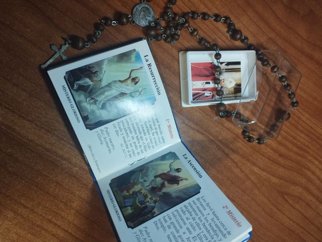 Rosario Juan Pablo II Marrón