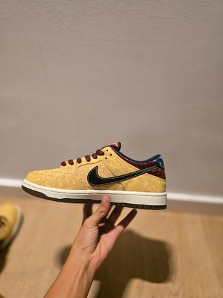 Nike SB Caja Morada