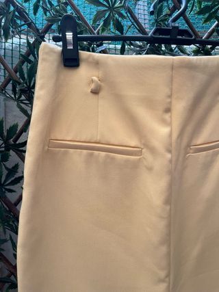 Falda Larga Amarilla Talla XS