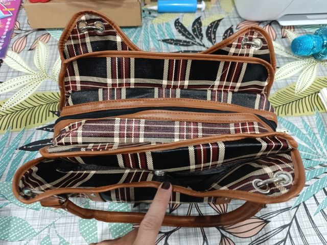 Bolso de mano cuadros marrón y multicolor