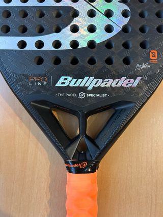Pala de pádel Bullpadel Hack 03