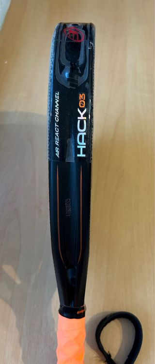 Pala de pádel Bullpadel Hack 03