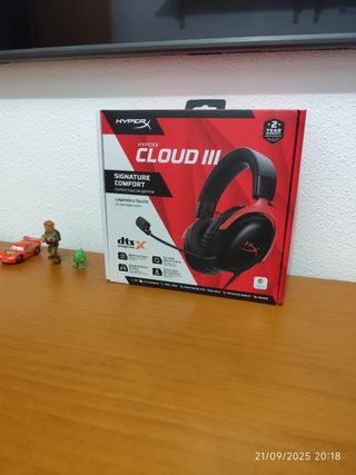 Auriculares Gaming HyperX Cloud III
