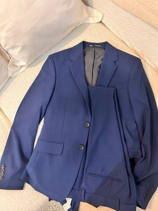 Traje Zara Hombre azul
