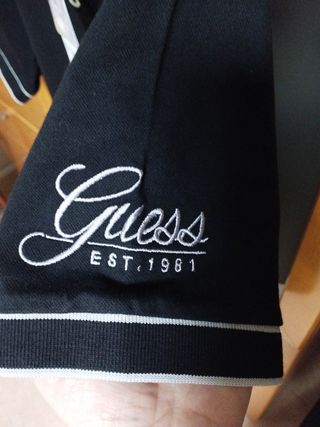 Polo Guess Negro AUTÉNTICO CON ETIQUETA.