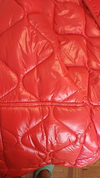 Chaqueta acolchada Zara roja
