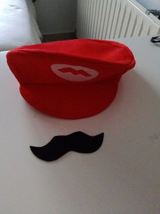 Gorro y bigote Mario Bros
