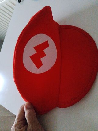 Gorro y bigote Mario Bros