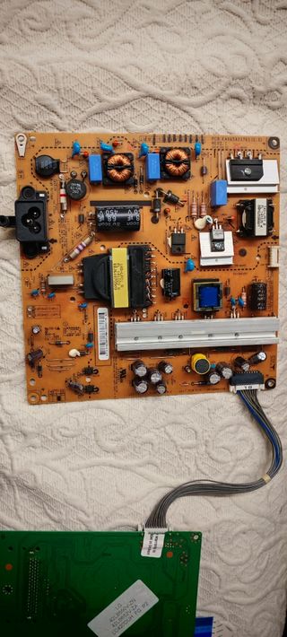 Fuente Alimentación LG 42LB650V