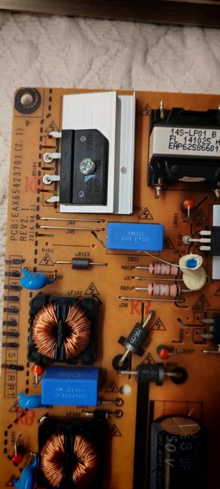 Fuente Alimentación LG 42LB650V