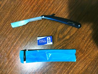 Rasoio da barba FlyDear + lame