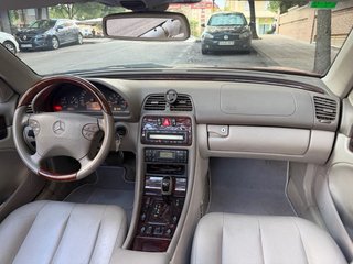 Mercedes-Benz  CLK 2001