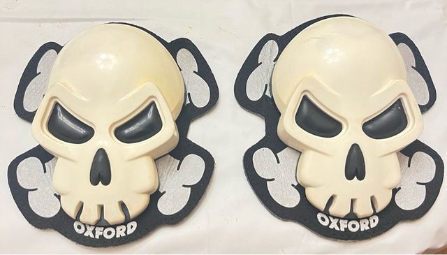 Mono de moto cuero negro