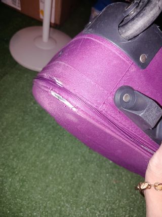 Maleta de cabina Vagg morada Paco Martínez