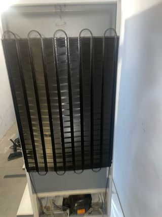 Congelador Vertical Indesit