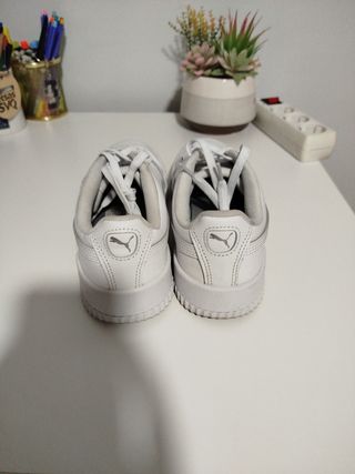 Deportivas Puma Blancas Talla 38.5