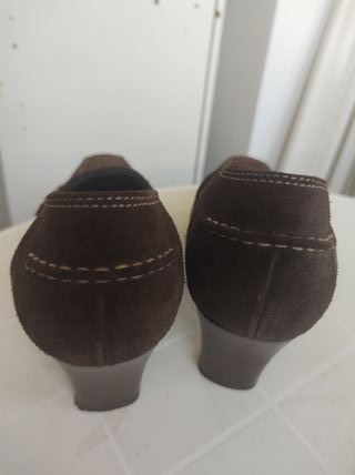 Zapatos Aerosoles Marrones Ante Piel Tacon