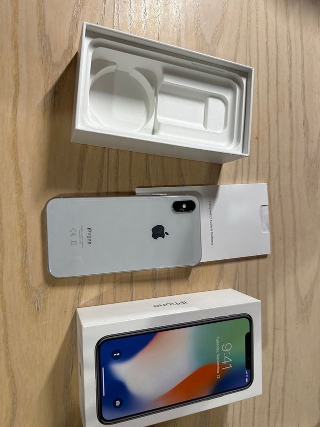 iPhone X Plata