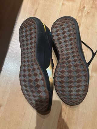 Zapatillas Vans Edición Limitada Talla 4