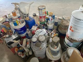 Lote pintura y herramientas