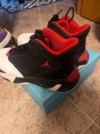Jordan Zapatillas Baloncesto Negras Rojas Blancas