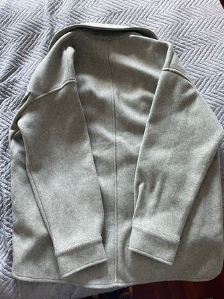 Chaqueta Zara Gris