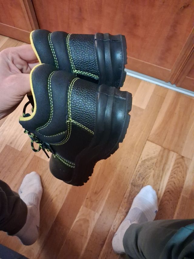 Botas de trabajo negras