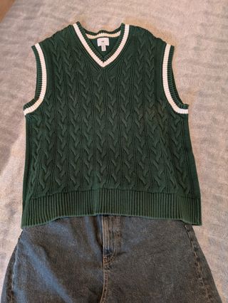 Lote chaleco punto + pantalón vaquero chico
