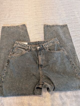 Lote chaleco punto + pantalón vaquero chico