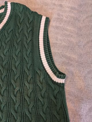 Lote chaleco punto + pantalón vaquero chico