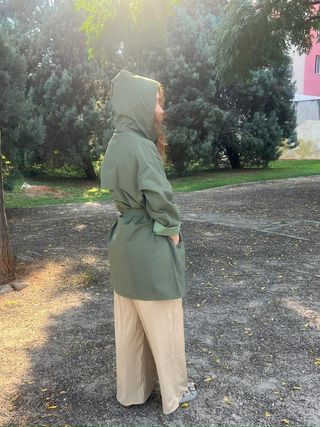 Chubasquero verde tela resistente