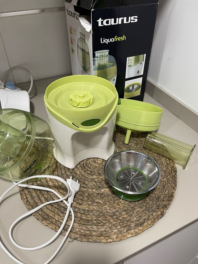 Licuadora Taurus Liquafresh NUEVA