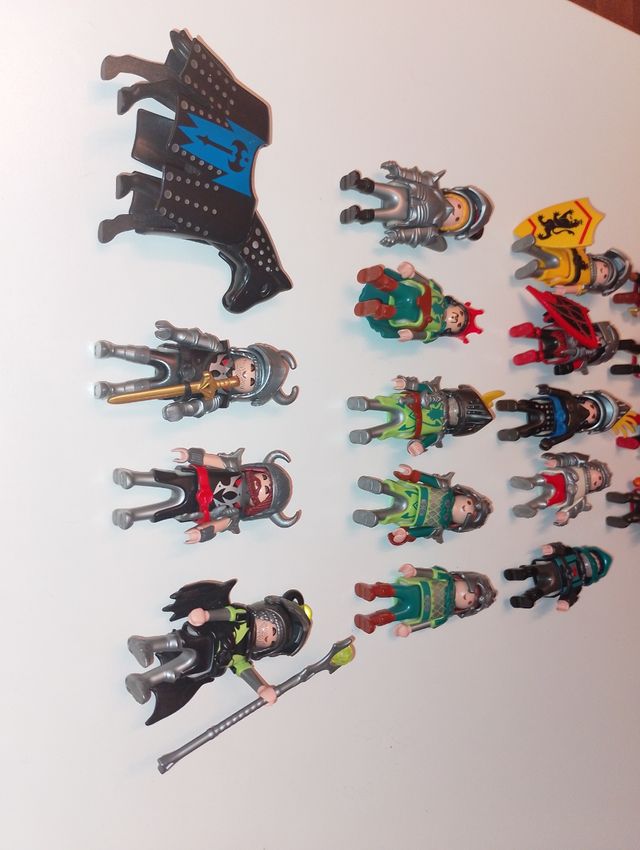 Lote Playmobil Medieval y Pirata