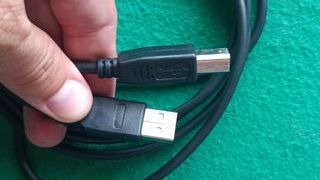 Cable USB A / USB B (tipo impresora) -  a estrenar