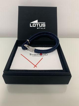 Pulsera Lotus trenzada azul