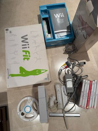Nintendo Wii con Wii Fit y 7 juegos