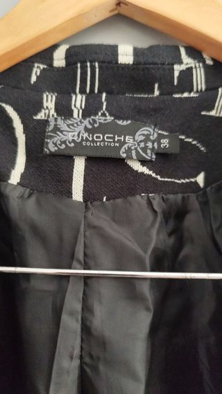 Casaco Blazer Cinoche Preto Letras