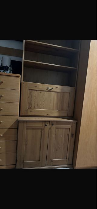 mueble auxiliar de madera . 