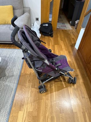 Silla de paseo para bebé marca Maclaren