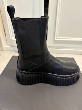 Botas kreeper lo Karl Lagerfeld Negras