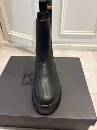 Botas kreeper lo Karl Lagerfeld Negras
