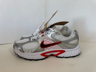 Nike V5 RNR 