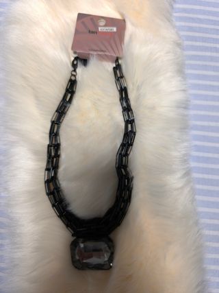 Collar Tan Trend Negro con Cristal
