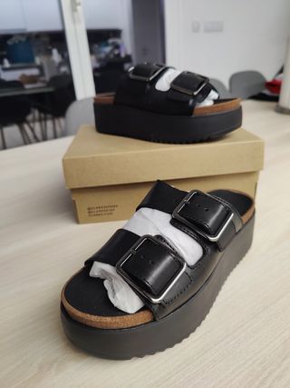 Sandalias Clarks Negras Plataforma Hebillas