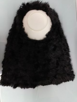 Cuello con Capucha Negro de lana y piel de AD