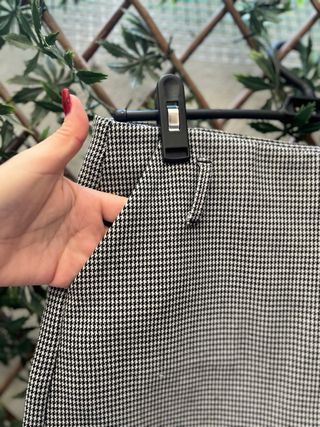 Falda corta estampado pata de gallo Talla M